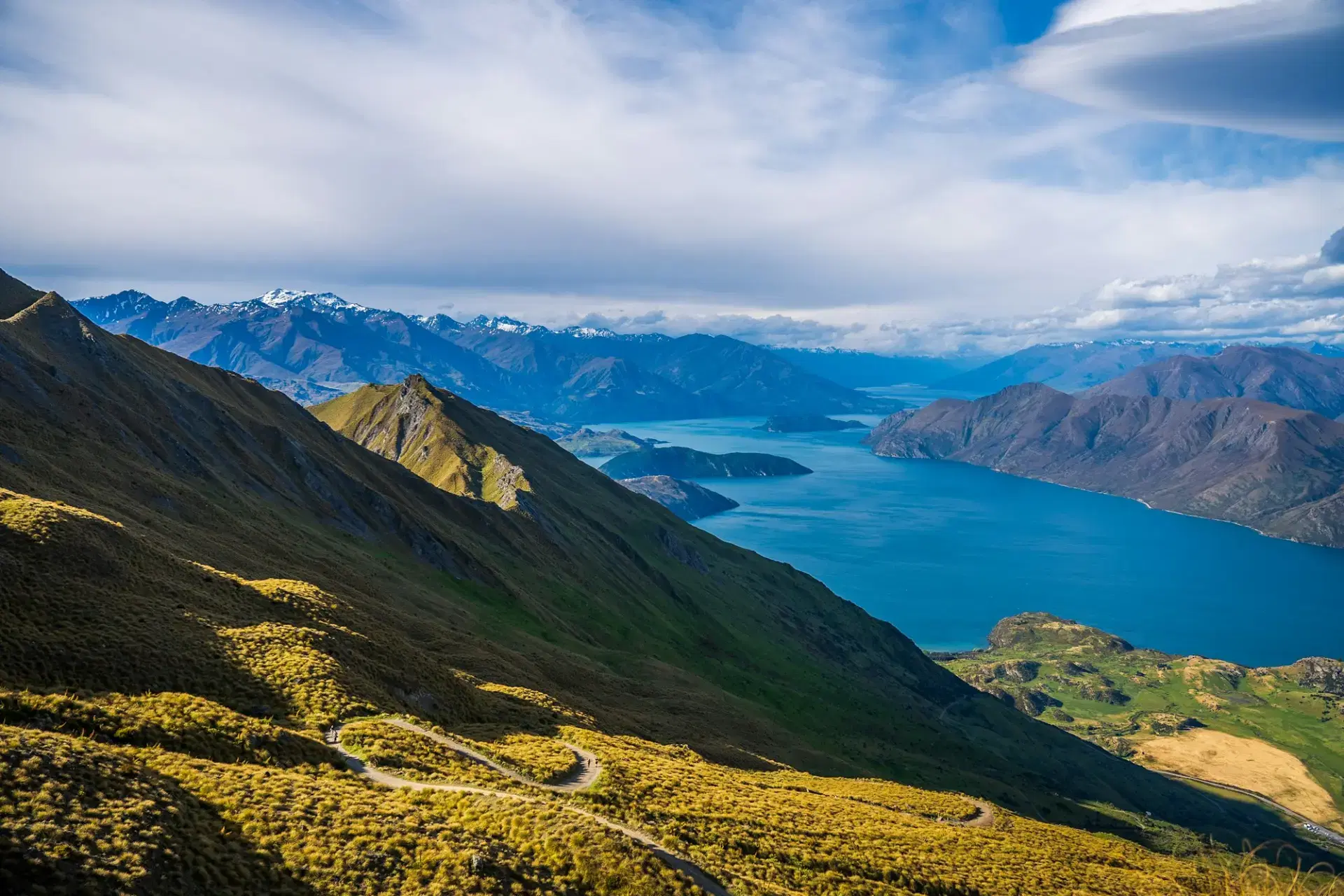 Winding mountain road through New Zealand high country